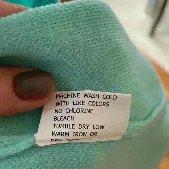 NWT Beautiful Light Mint Green Open Long Cardigan Sweater One Size - Picture 8 of 11